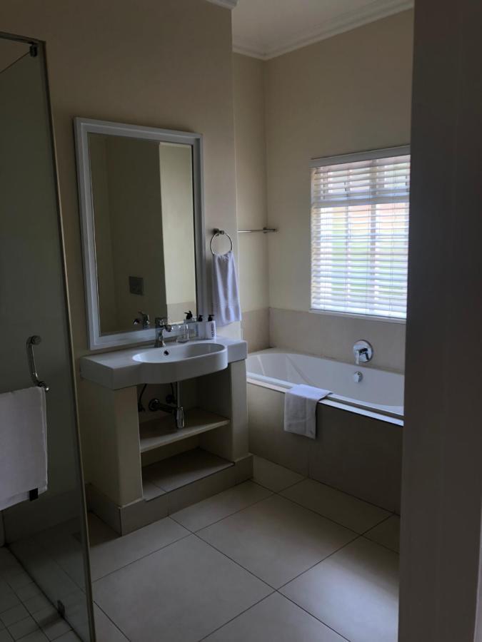 Dunkeld Manor Hotell Johannesburg Exteriör bild
